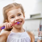 Le nettoyage dentaire de votre enfant  Dentisterie Sürire à Marieville